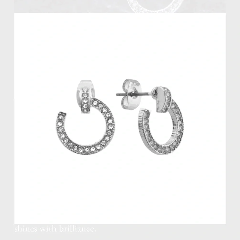 ⤵️ VINCE CAMUTO • Earring & Necklace Set • 2 Piece - Picture 5 of 11